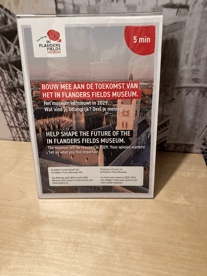 The explanatory sign next to the AI interview console at the In Flanders Fields Museum