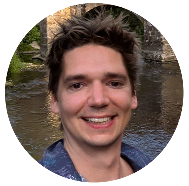 Portrait of Simon Lippens, trainer of the AI for developers workshop